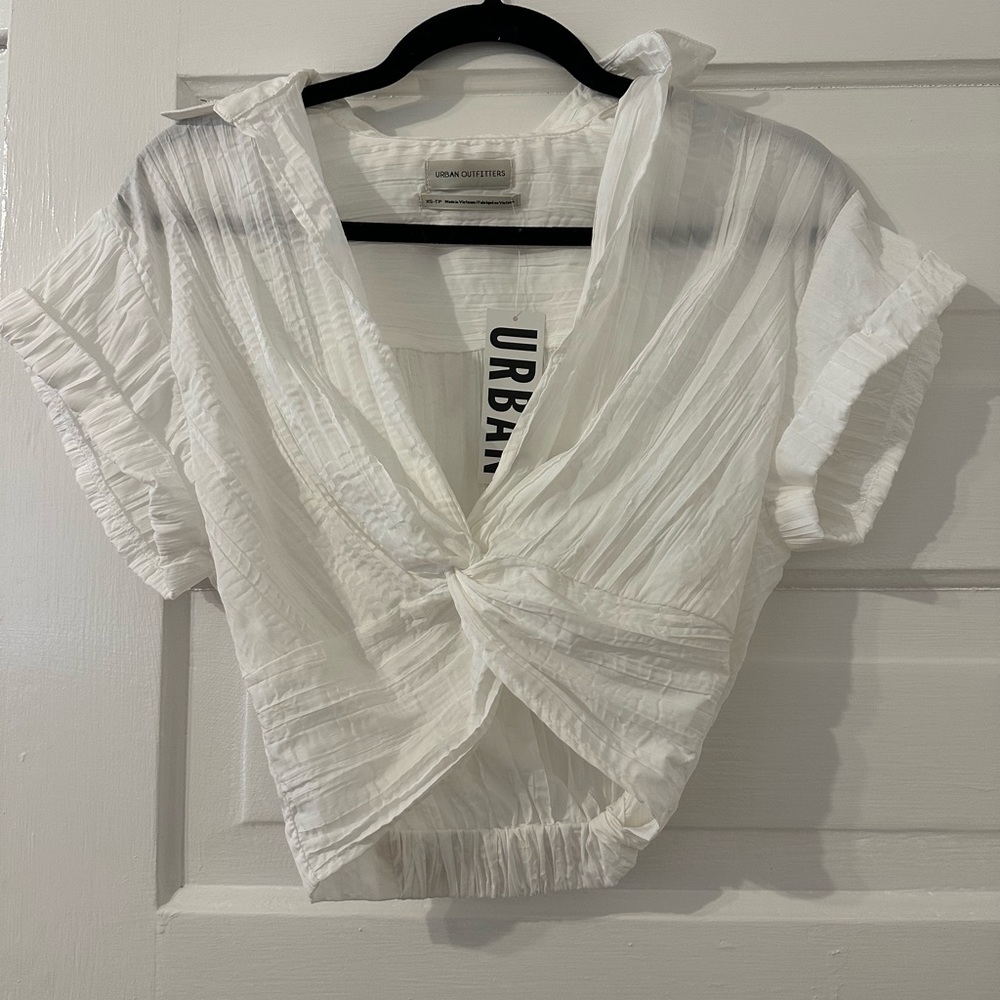 NWT Urban Outfitters white collared crop